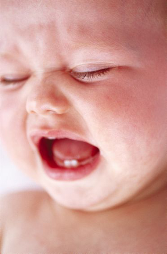 嬰幼兒口腔保健好習慣-嬰幼兒長牙順序